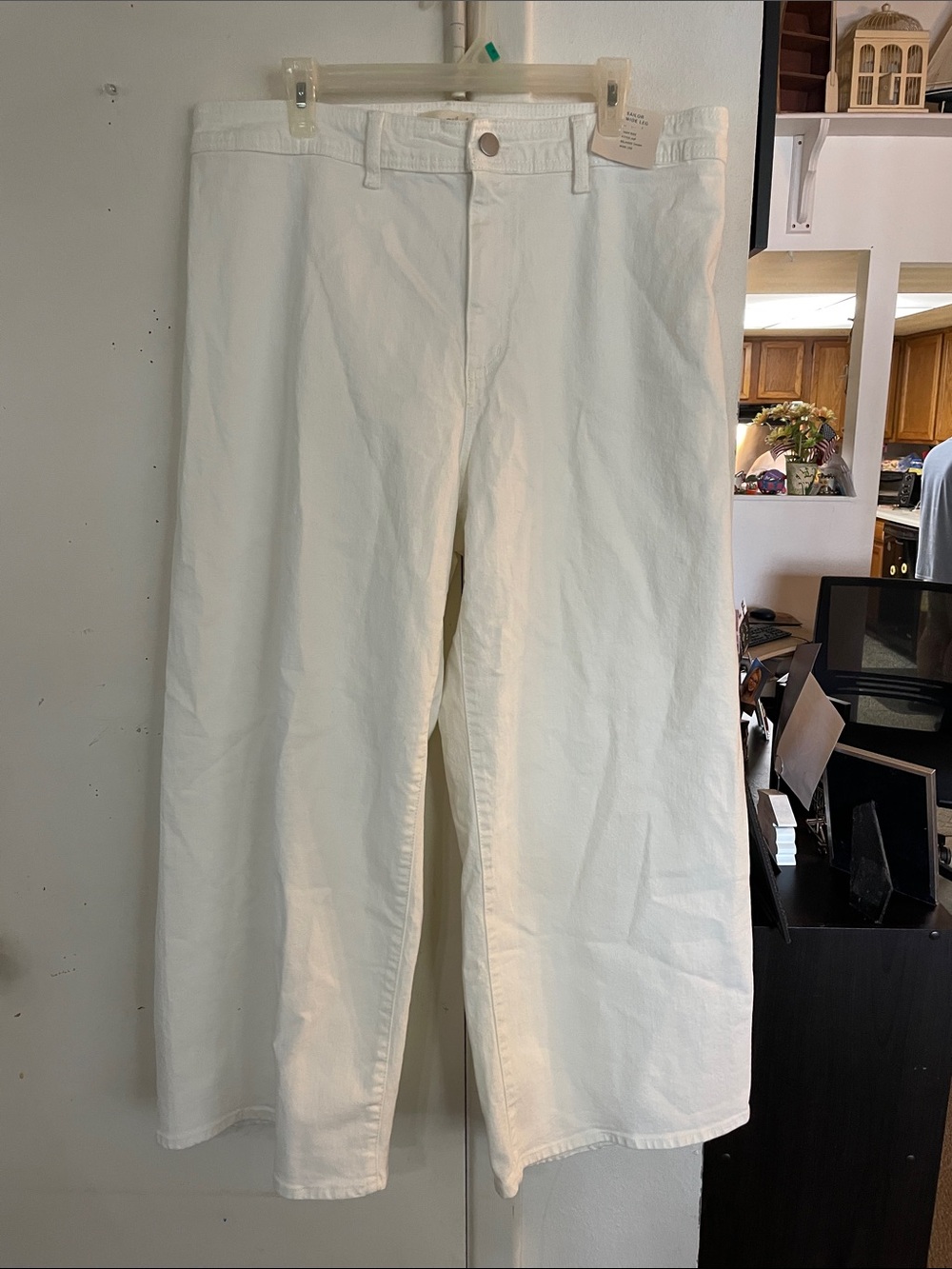 Universal Thread Sailor Wide Leg Denim Size  17 NWT